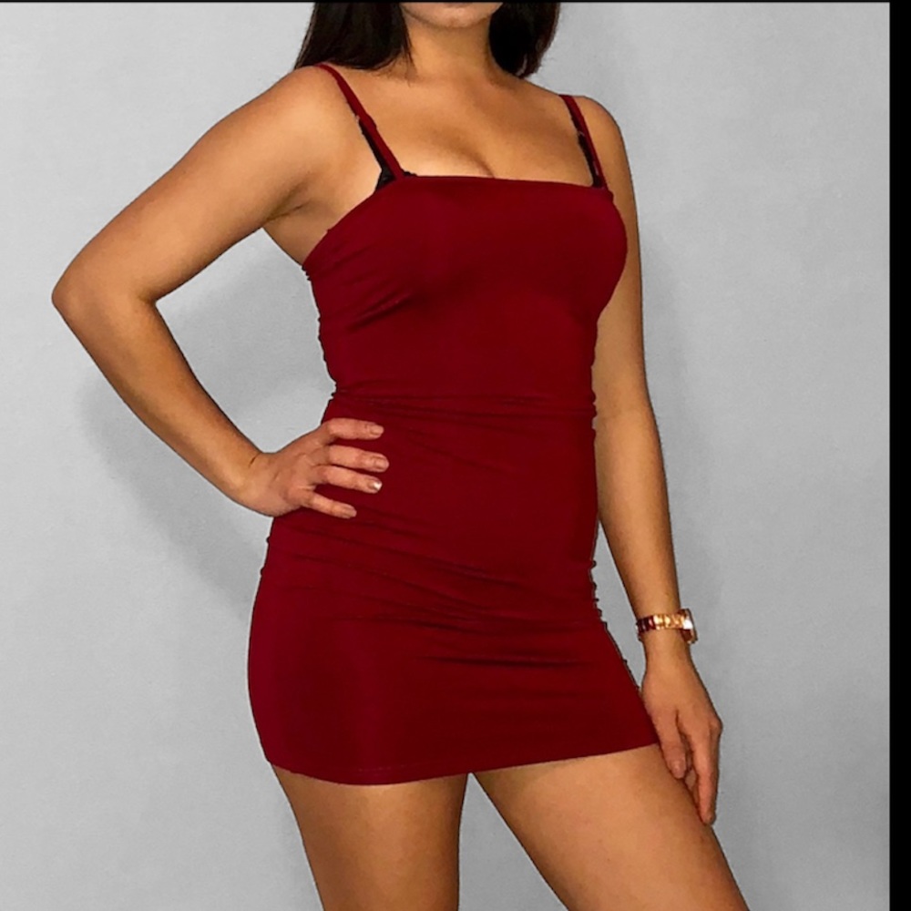 Red mini dress - Picture 2 of 2
